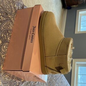 Juicy Couture Women’s  Boots